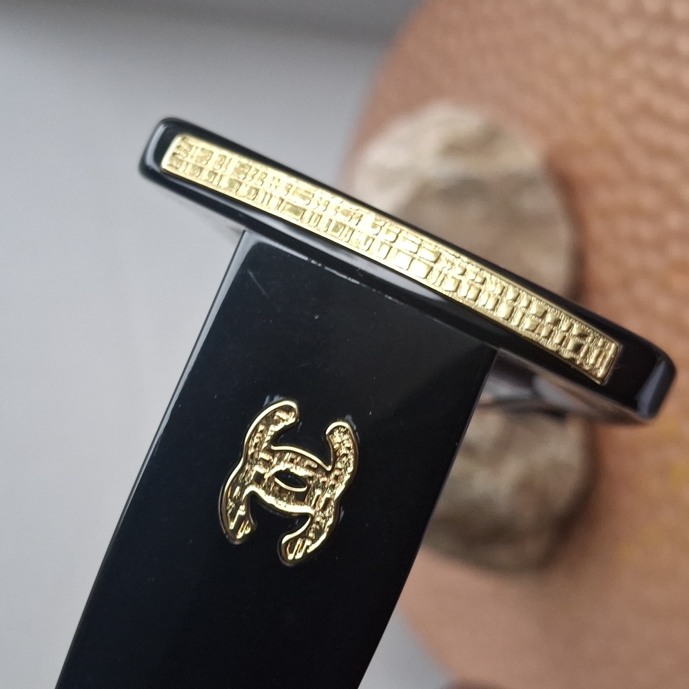 CHANEL Black and Gold Sunglasses - Picture 6 of 8